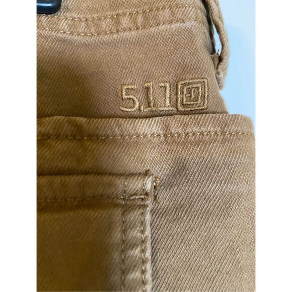 5.11 tactical tan size 35/32 work pants - Picture 5 of 9